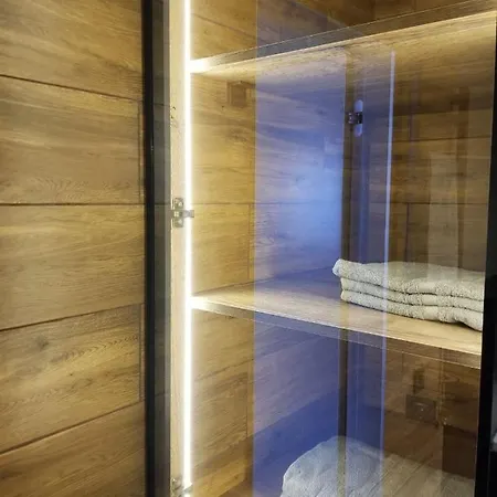 на большом фонтане 2 *