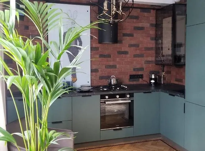 на большом фонтане 2 *